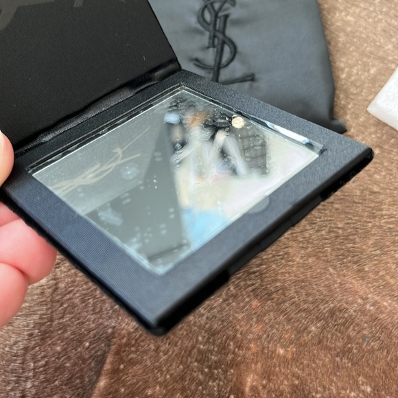 Yves Saint Laurent YSL Black Velvet Compact Cummerbund Travel Mirror & Pouch Rar - Picture 7 of 9